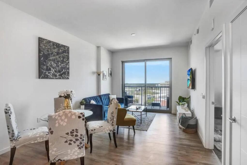 1Br Oasis In Downtown Tampa W Balcony & City Views 외부 사진